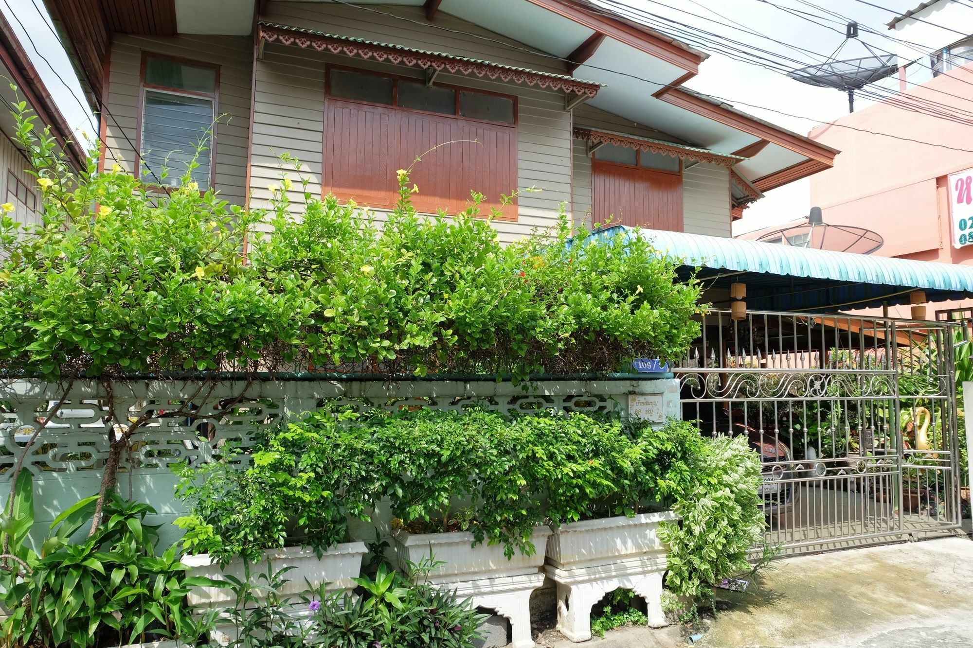 Oyo 691 Don Muang Boutique House Hotel Bangkok Luaran gambar